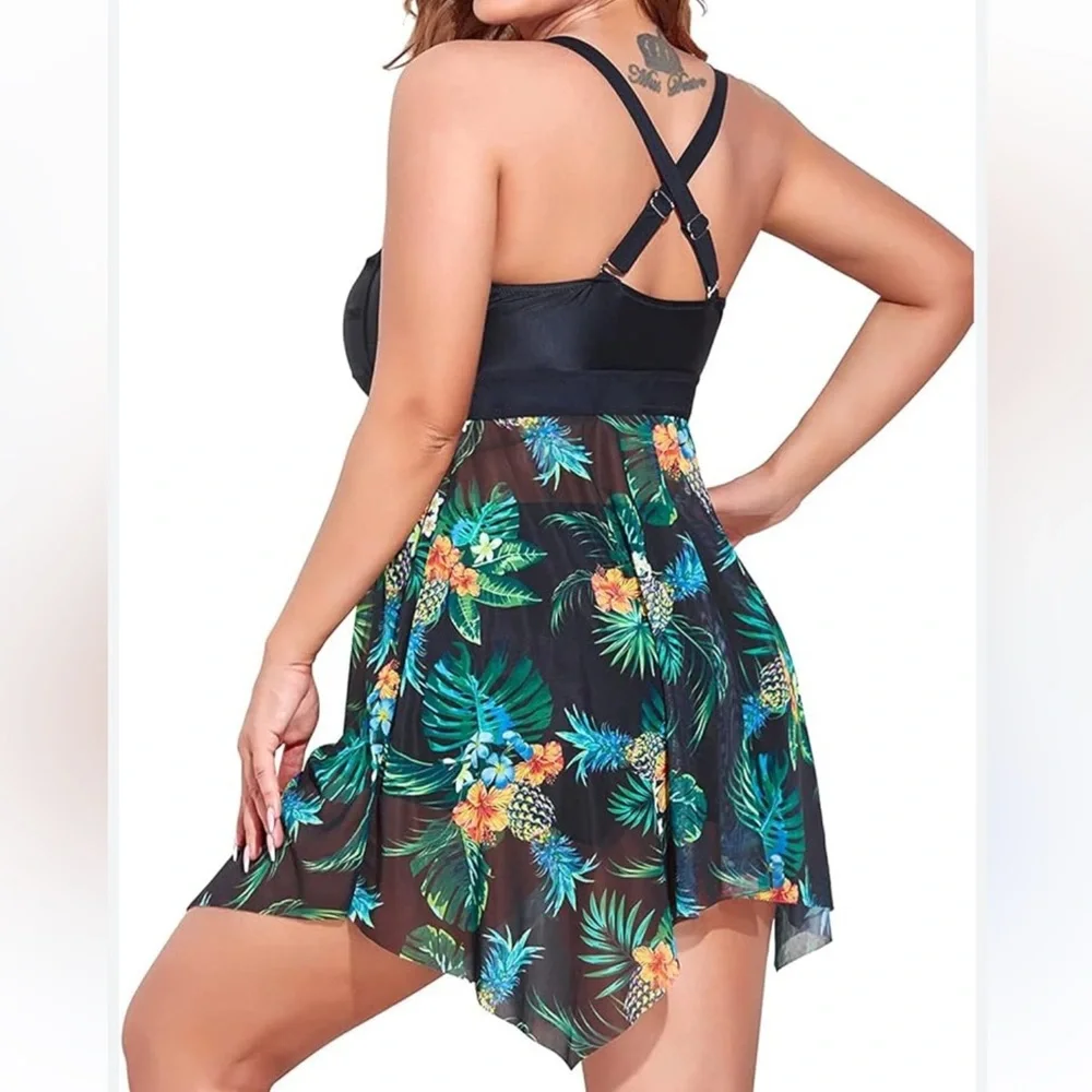 Daci Women’s Swim Dress 22 W Black‎ Tropical Print Pineapple Floral Padded